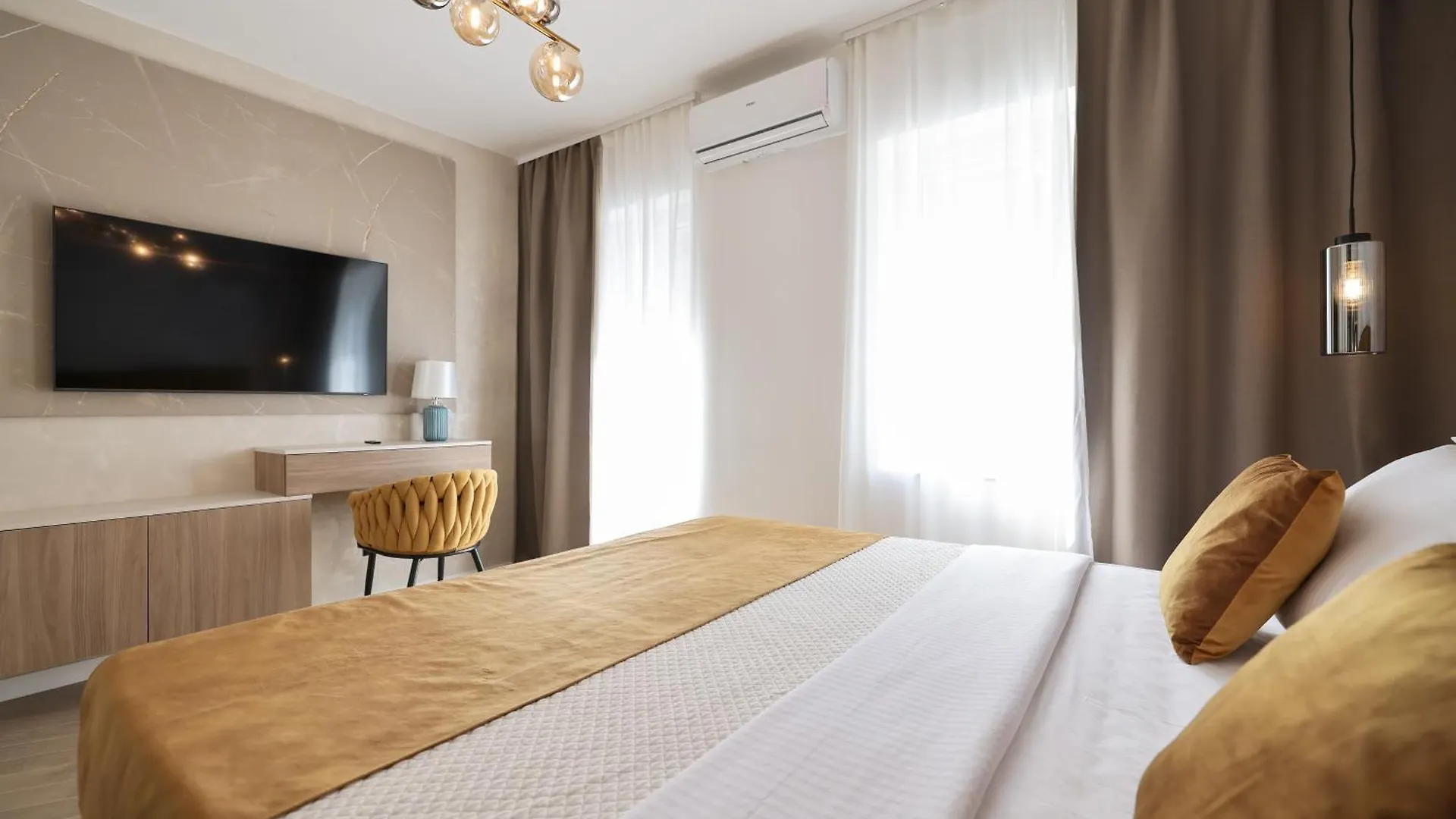 Platea Magna Lux Apartment Zadar Croatia