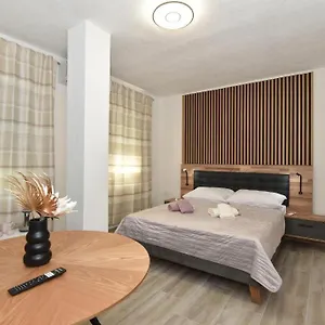  Apartamento Jeta Studio &