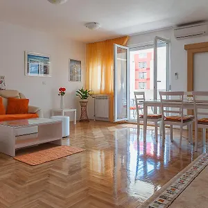  Apartamento Marija